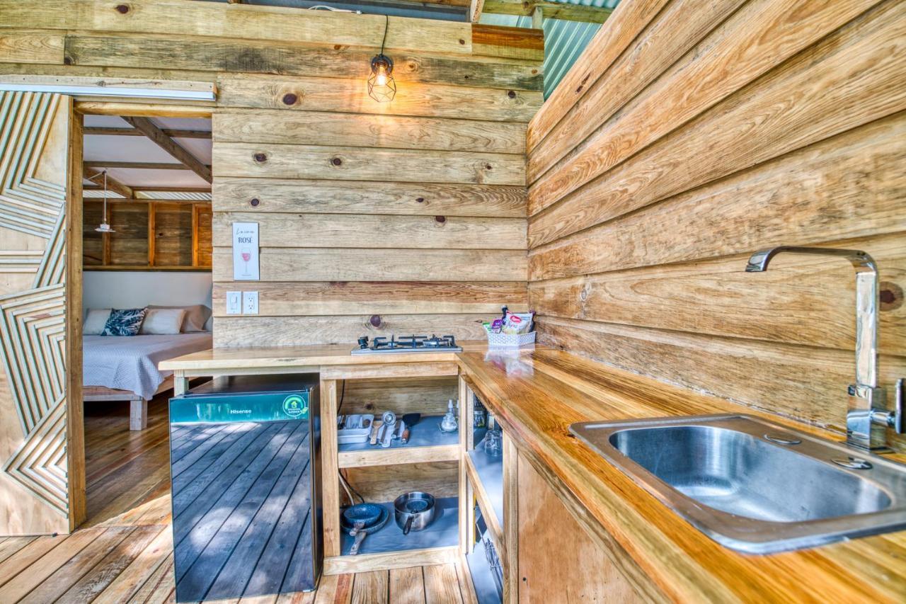 Vila Monkey Tiny House - Private Swimming Pool Big Bight Exteriér fotografie